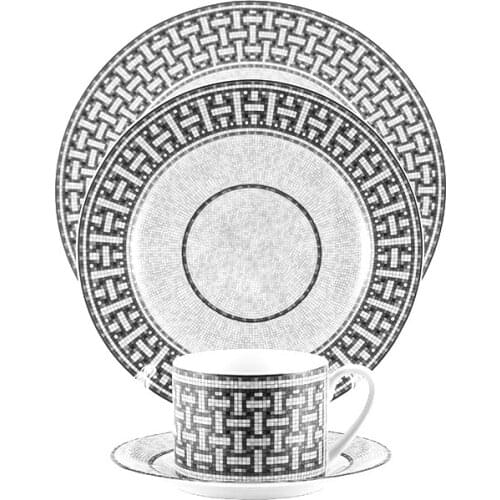 European-Style Bone China Ceramic Plate Set Gray Dinner Set Plates and Dishes Dinnerware Nordic Kitchen Porcelain Tableware