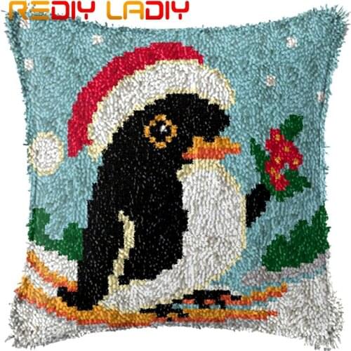 Latch Hook Cushion Santa Penguin Pillow Case Acrylic Yarn Sofa Pillow Printed Color Canvas Crochet Cushion Cover Art & Crafts