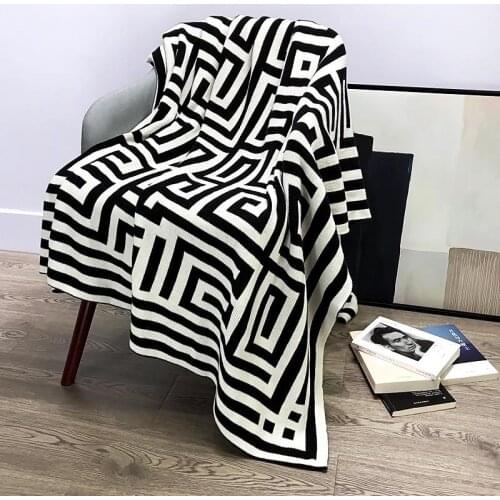 Croker Horse G Puzzle Maze 100% Cotton Soft Blanket Nordic Leisure Style Single Sofa Living Room Nap Warm Anti-cold Blanket