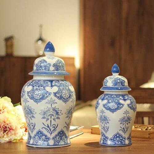 Jingdezhen Blue And White Porcelain Storage pot vase Living Room Tv Cabinet Decoration ceramic porcelain Ginger jar
