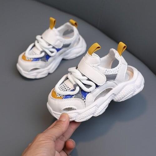 Baby Sandals Boys and Girls Summer Hollow Mesh Sneakers 1-6 Years Old Childrens Running Shoes Soft-soled Childrens Shoes