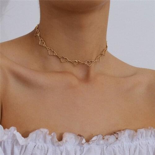 Jizijewe Chokers On The Neck