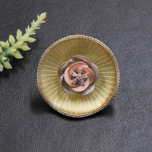 Vanifin Fashion Jewelry Trendy Exquisite Circle Petunia Brooch Pin for Engagement Daily Micro Paved Zircon Popular Gifts