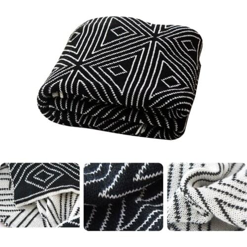 Nordic Style Knitted Warm Throw Blanket Black White Double-Sided Jacquard Diamond Striped Pattern Sofa Weighted Cover