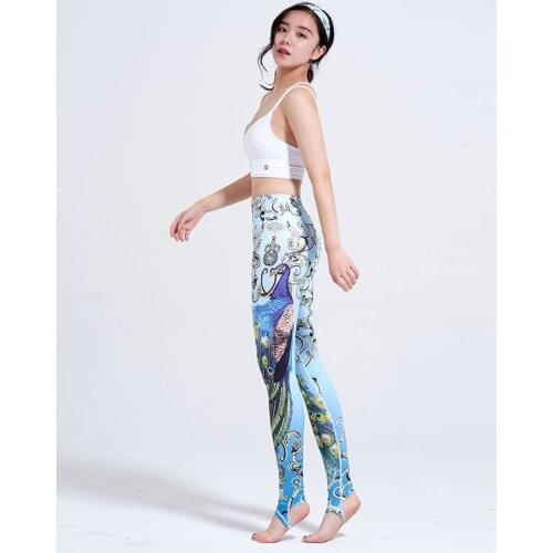 STILINSKI 2021 Yoga Leggings Calf-Length Pants High Waist Breathable short Trousers Vertical Stripes Loose