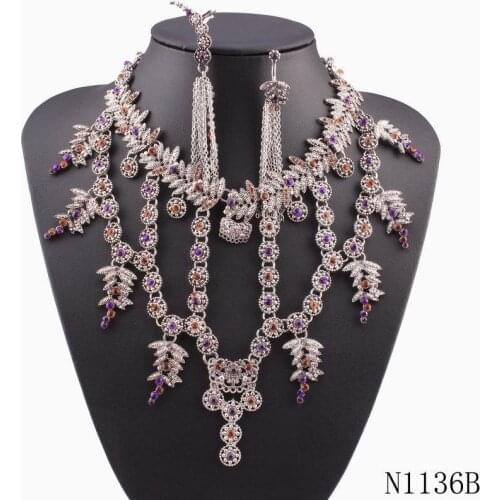 Brand Vintage Alloy Crystal Flower Necklace Fashion Design Top Quality Statement Pendant Necklace with Earrings Set