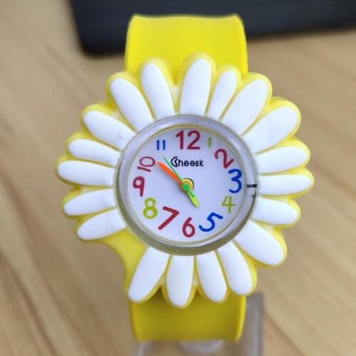 Chrysanthemum Shape Childrens Wristwatch Pat Without Buckle Sports Quartz Boys Girls Baby Watch Kids Birthday Gift Clock Hours
