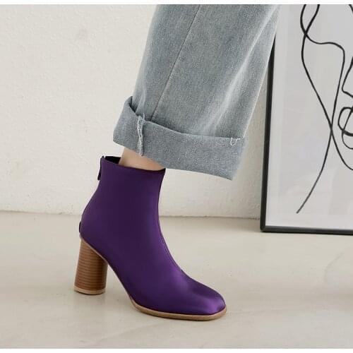 Oversized high heels womens shoes 41-43 44 womens shoes oversized purple short boots 45 round heels bright gold