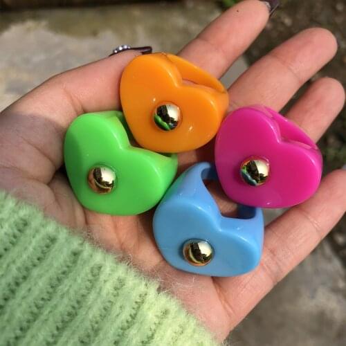 2021 Fashion Punk Big Heart Resin Rings for Women Gothic Spring Acrylic Big Rings Party Aesthetic Jewelry Gifts