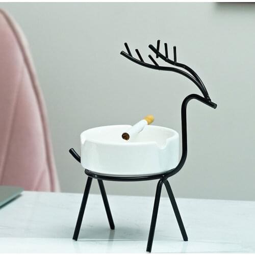 Ceramic Ashtray Hollow Out Ash Tray Ascherbecher Desktop Decor for Home Office Car Golden/Black 2021 New Arrivals