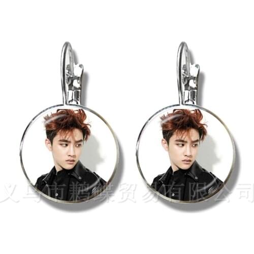 Hot KPOP EXO Earrings EXO Member Figure Silver Plated Stud Earrings For Fans Support Jewelry Wonderful Gift