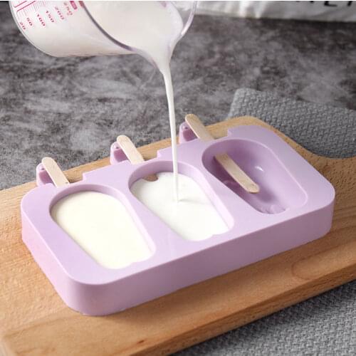 1PC Homemade Food Grade Silicone Ice Creams Molds 3 Hole Ice Lolly Moulds Freezer Ice Cream Bar Mold Maker With Popsicle Sticks