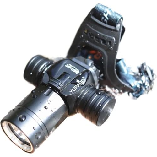 100 meters underwater diving headlight LED light sea water charging operation to catch fish yellow white