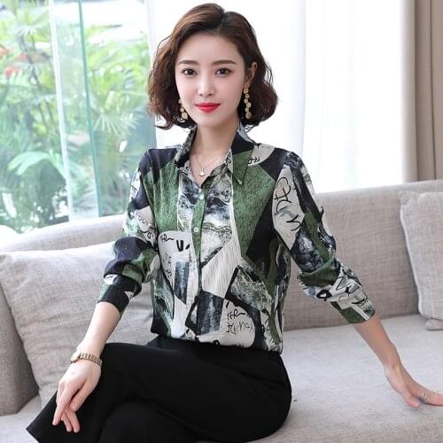 Silk shirt women 2021 spring new fashion western style simple long-sleeved mulberry silk top