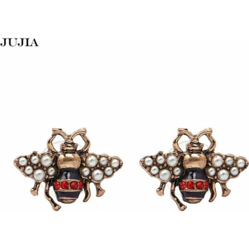 JUJIA Stud Earrings