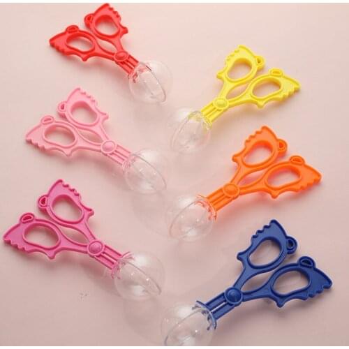 1pcs Bug Insect Catcher Scissors Tongs Tweezers Clamp Kids Toy Cleaning Tool Plastic Hand-held Insect Trap Clean Up Feces Clamp