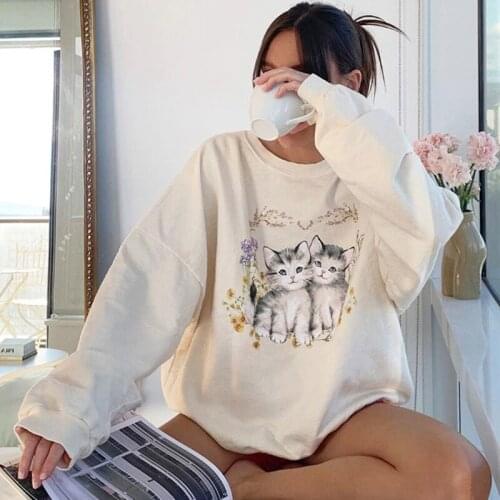 Women Autumn Long Sleeve Crew Neck Sweatshirt Cute Small Kitten Floral Printed Pullover Tunic Tops Harajuku Oversized Loose Casu