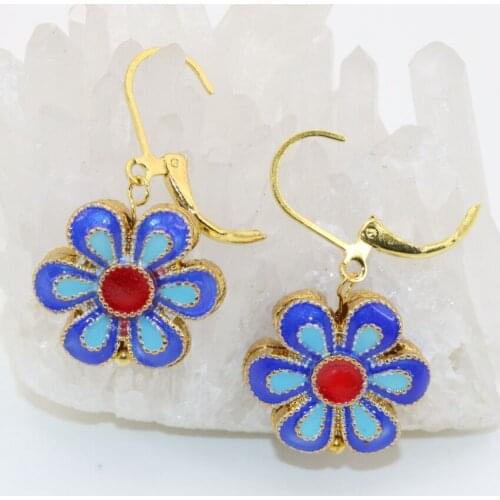 Wholesale price cassical 17mm gold-color carved flower cloisonne dangle drop earrings for women party gifts jewelry B2646