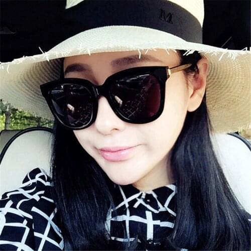 2019 New Fashion Womens Circular Glasses International Brand Design Retro Classic Mens Sunglasses UV400 Driving Sunglasses