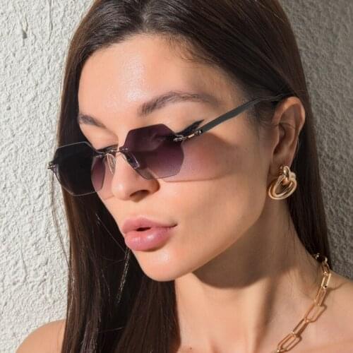 D&T 2021 New Fashion Hot Sell Sunglasses Women Men Sexy Model Style Shield Gradients Lens Alloy Frame Luxury Sunglasses UV400