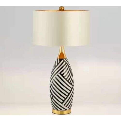 American Simple Modern Black White Ceramic Table Lamp For Living Room Study Bedroom Bedside Lamp European Decorative Night Light