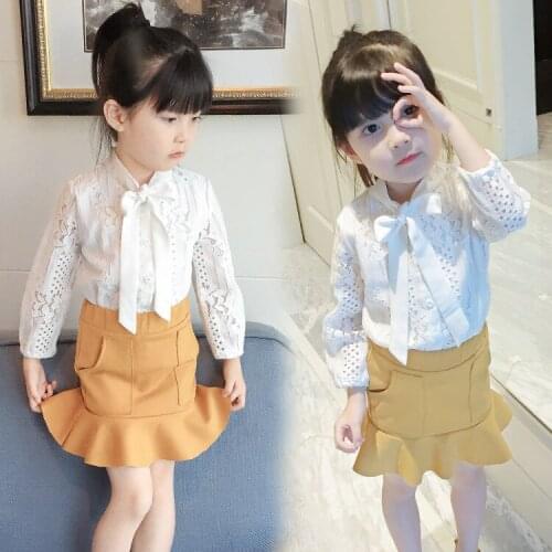 Childrens clothing 2018 autumn Korean childrens lace long-sleeved lotus leaf skirt two-piece suit set