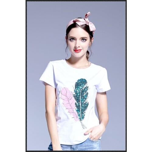 2018 summer new womens sequins three-dimensional decorative banana leaf T fashion head bottoming shirt short-sleeved T-shirt