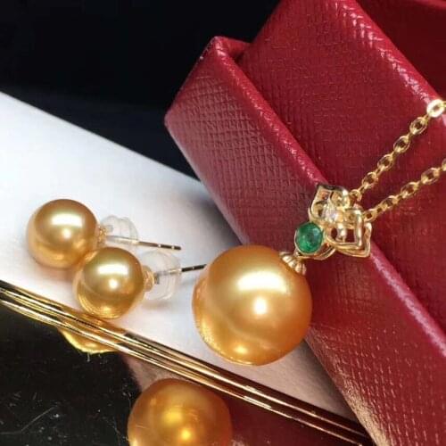 18k gold diamond inlaid natural emerald pendant, pure natural seawater Nanyang pearl pendant earrings set ps04