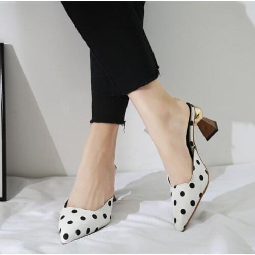 2020 High Heel Slippers Pointed Toe Shoes Woman Elegant Mules Shoes Women Black White Dot Metal Heel Outdoors Womens Slippers