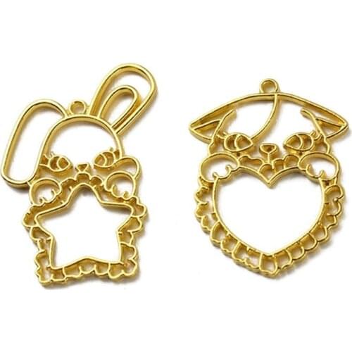 R58E Handmade Golden Rabbit Star Heart Cartoon Resin Frame Pendant Open Bezel Setting Resin Casting Art Jewelry Making