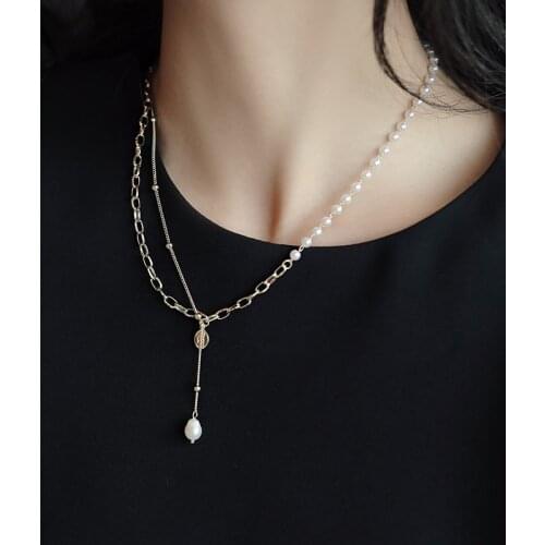 Origin Summer Charming Asymmetric Beaded Simulation Pearl Pendant Necklace for Women Gold Chunky Chain Queen Portrait Jewellery