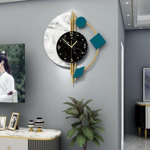 Nordic Light Luxury Clock Wall Clock Living Room Personality Home Decoration Clock Creative Simple Quartz Wall Clock