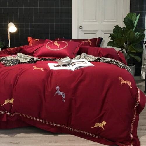 Luxury 100S Embroidered Horse Egyptian cotton Royal Bedding sets Queen King Wedding Duvet cover Bed sheet set Pillowcases 4pcs