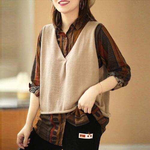 Johnature Women Solid Color Vest Cotton V-Neck Sleeveless Casual Loose Simple Sweater 2021 Autumn New Comfortable Soft Vest