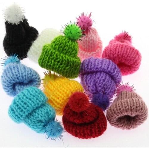 10Pcs 6.5cm Mini With fur ball Knitting Hats For Lovely Doll Phone Cases Cover Kids Fun Diy Costumes Children Toys Accessories