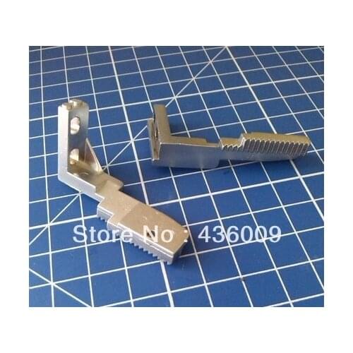 Domestic Sewing Machine Parts Feed Dog (Front) Singer #77016