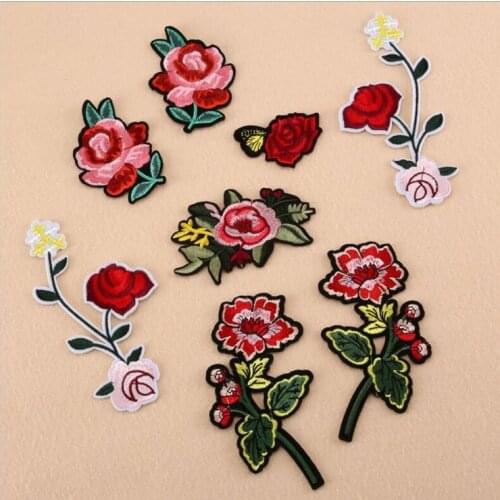 New arrival 10 pcs Pink Red Flowers Embroidered patches iron on motor jacket Motif Applique embroidery decor repair accessory
