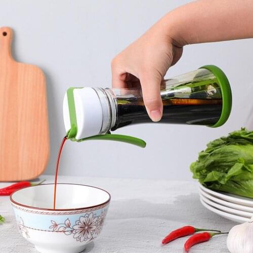 Salad Dressing Shaker Cup Unique Gadget Sauces Mixer Multifunctional Universal Manual Salad Juice Bottle Mixing Cup