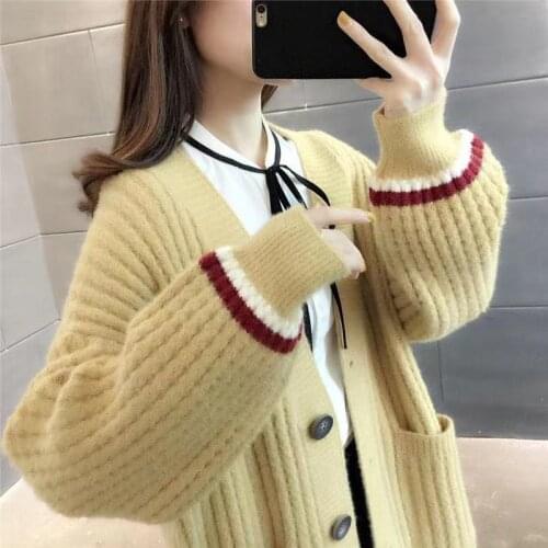 2021 Women Autumn New Thicken Warm Knitted Coats Female V-neck Cardigan Jackets Ladies Loose Oversized Sweater Overcoats Y443