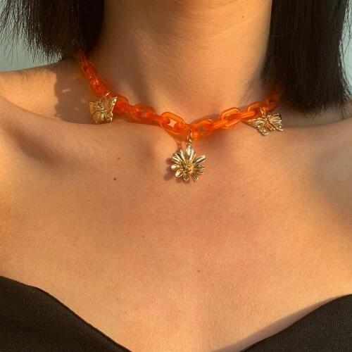 New Dasiy Flower Choker Acrylic Chain Necklaces Cute Punk Pendant for Women Men Fashion Collar Necklace Colorful Party Gifts