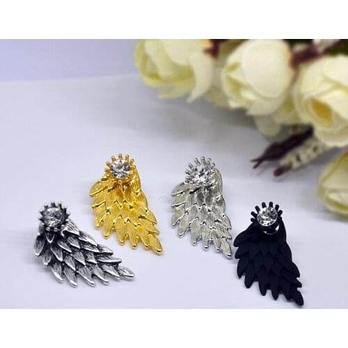 Bulabu Women's Gold Earrings