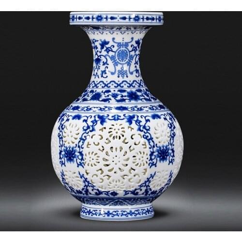 Jingdezhen Ceramic Blue And White Porcelain Pierced Vases Ornaments Flower Chinese Style Home Living Room Decoration Vases