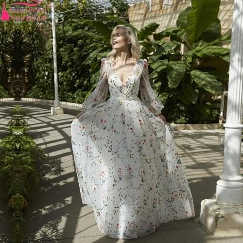 Colorful Emboridery Lace Wedding Dresses Long Sleeve A Line Bohemian Bridal Gowns Backless Vestido De Noivas ZW469