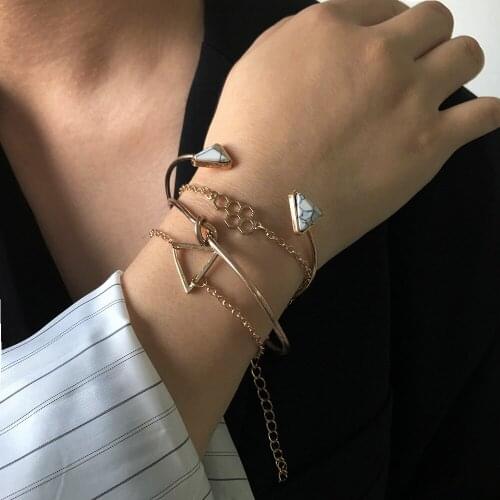 UODCM Europe And The United States Trend Hot Chain Fashion Geometry Alloy Resin Four Sets Of Jewelry Wholesale