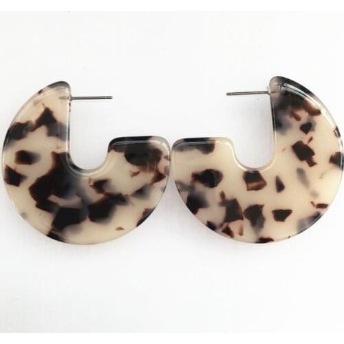 UJBOX Factory Wholesale Classic Leopard Resin Earrings Women Geometric Half Round Drop Earrings Size 44mm*44mm Jewelry Gift