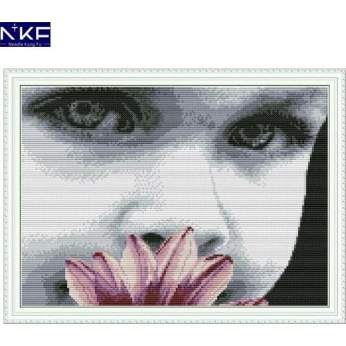 NKF Smelling Girl Cross Stitch Set Handmade Craft Needlework Cross-Stitch Embroidery Kit Cross Stitch for Home Decor