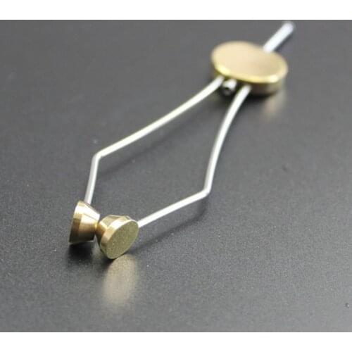 Thumb grip style golden Grade Round Disc Bobbin holder fly fishing tying tools accessory for nymph flies winding bobbin