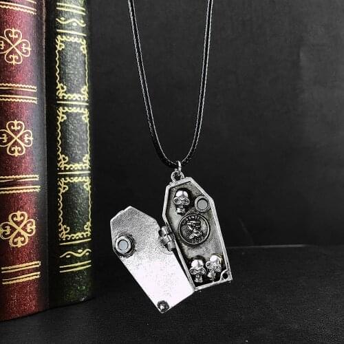 Trendy Gothic Dark Retro Coffin Skull Eccentric Personality Punk Magnet Open Flanelle Rope Rope Chain Necklace