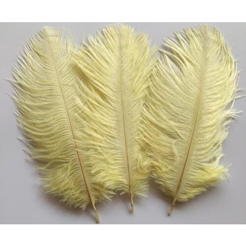 Hot 10pcs High Quality Pale Yellow ostrich feathers 6-8 inches/15-20 cm for Wedding Party Decor Accessories Wedding Decoration