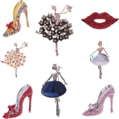 HWetR Brooches Lips For Clothes